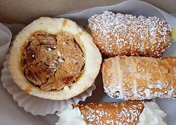 Windsor Boulangeries La Dolce Italia Bakery & Deli