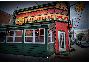 Quebec bbq restaurant La Fabrique du Smoked Meat Inc.