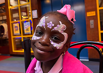La Luna Kids - North Vancouver, BC Face Painting - Face Painting Image