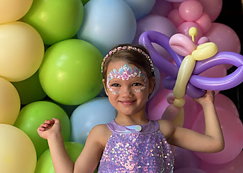 La Luna Kids - North Vancouver, BC Face Painting - Client Service Image