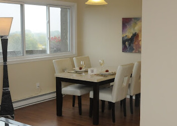 Dollard des Ormeaux apartments for rent La Maison du Sommet-Hazelview Properties