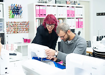 Vancouver Magasins De Machines À Coudre La Movida Sewing & Design Studio