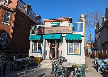 Gatineau sandwich shop La P'Tite Epicerie