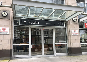 Coquitlam pizza place La Ruota Pizzeria