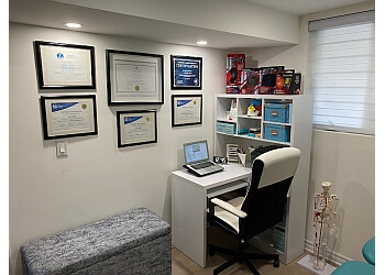 Richmond Hill Ostéopathes Ladan Jebheh, DOMP, DO (Euro) - HANDS OF CARE HOLISTIC HEALTH CENTRE