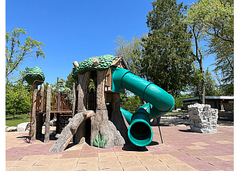 Richmond Hill public park Lake Wilcox Park