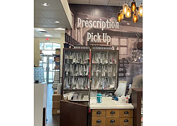 Kelowna Pharmacies Lakeside Medicine Centre Pharmacy