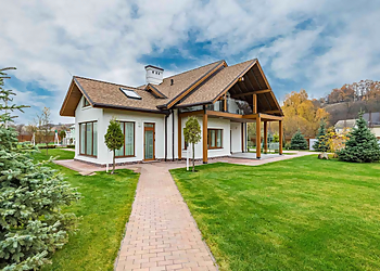 Coquitlam lawn care service Landscaping Coquitlam Ecopros