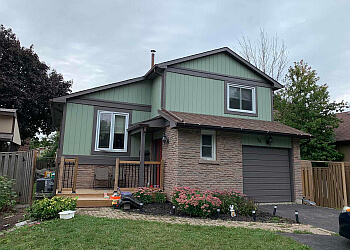 Cambridge painter Larry’s Painting & Repairs