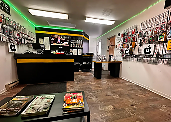 L’atelier Du Cellulaire Inc. - Saint Jean sur Richelieu, QC Cell Phone Repair - Business Interior Image