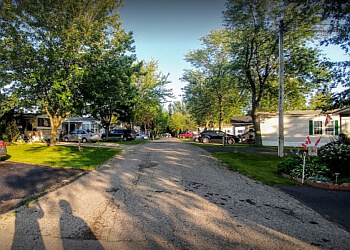 Waterloo hiking trail Laurel Creek Conservation Area