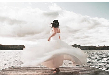 Ajax Photographes De Mariage Laurel Leaf Photography