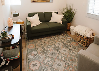 Chatham marriage counselling Lauren Uher, BSW, MSW, RSW - BLOOM WELLNESS