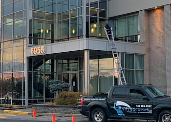 Longueuil window cleaner Lavage De Vitres Impeccable