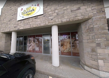 Waterloo nail salon Lavish Spa 387