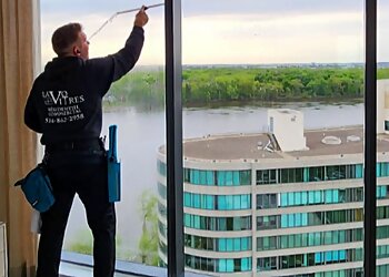 Laval Lavages de vitre Lavo Vitres