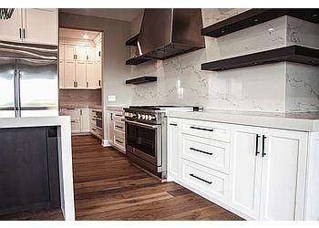 Airdrie Ébénisteries Layne Kitchens & Design Group Ltd