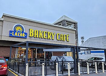 Mississauga Boulangeries Lazar Famous Deli & Bakery