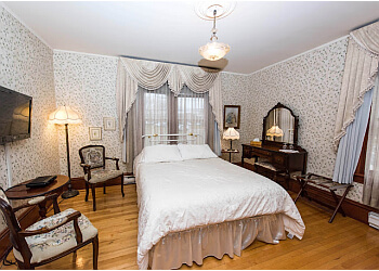 Moncton bed and breakfast Le Griffon B&B