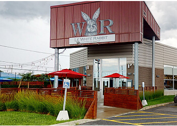 Saint Hyacinthe Bars Sportifs Le White Rabbit