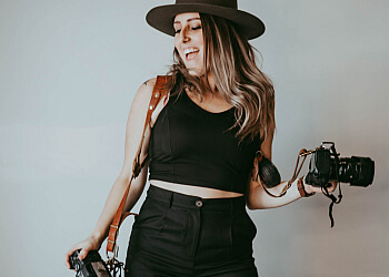 Red Deer wedding photographer Leah Tyler-Szucki Photography