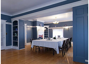 St Johns bed and breakfast Leaside Manor