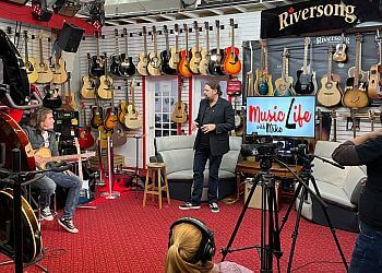 Kamloops music school Lee's Music