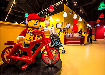Vaughan places to see Legoland Discovery Centre