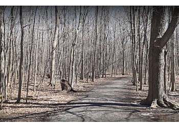 Kingston hiking trail Lemoine Point Conservation Area