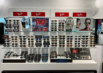Brampton optician LensCrafters