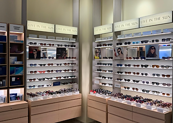Edmonton optician LensCrafters Edmonton