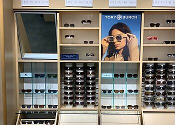 Guelph optician LensCrafters Guelph