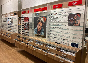 Surrey optician LensCrafters Guildford Town Center