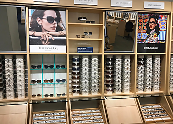 Montreal Opticiens LensCrafters Montreal