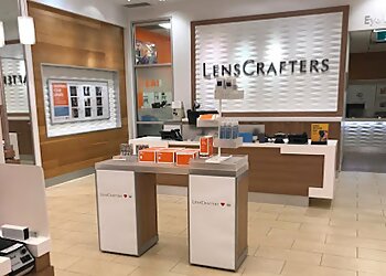Toronto optician LensCrafters Scarborough