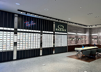 Calgary optician LensCrafters Sunridge Mall