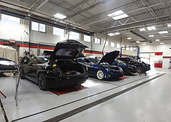 Toronto auto body shop Leons Auto Body