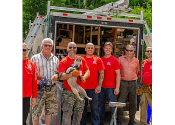 Quebec gutter cleaner Les Gouttières À Peter