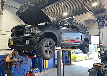 Longueuil car repair shop Les Services D'auto Alex Plus