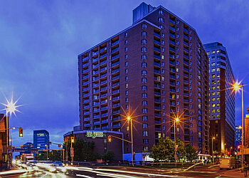 Ottawa hotel Les Suites Hotel Ottawa image 1