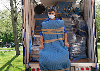 Kingston moving company Let's Get Moving