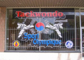 Longueuil sign company Lettrage A.C. Graphique inc.