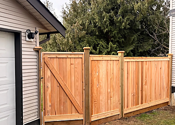 Level Up Fencing - Chilliwack, BC Fencing Contractors - Service Image