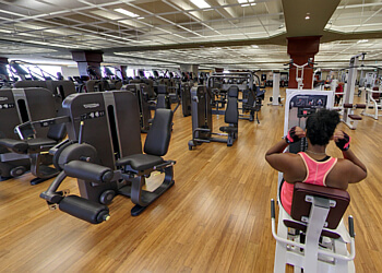 Ajax Gymnases Life Time Athletic Ajax