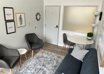 Coquitlam marriage counselling Lindi Setiloane, MA, RCC, CCC - OPEN MIND COUNSELLING