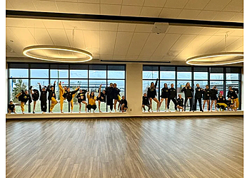 Brantford écoles de danse Lisa Naves Dance Company