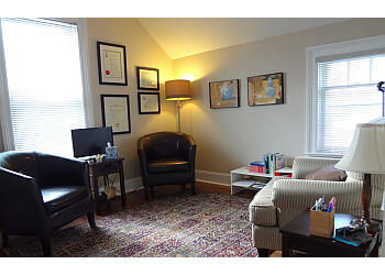 Whitby marriage counselling Lisa Van Hezewijk, MSW, RSW