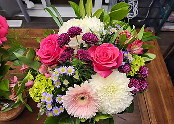 Live, Love & Laugh Flowers - Belleville, ON Florists - Design Image