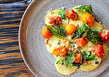 Locale Aurora Locale Aurora - Aurora, ON Restaurants Italiens - Food Image