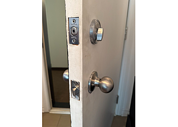 Blainville locksmith Lock Aid Serrurier Locksmith Montréal